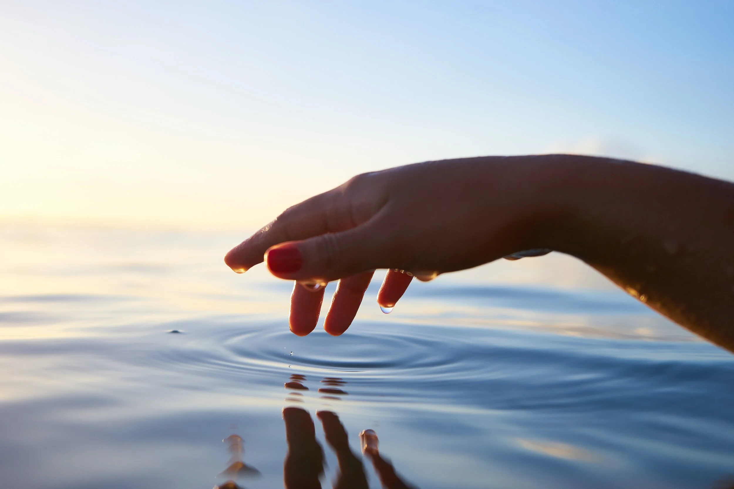 Reclaiming Our Feminine Power: 8 Feminine Principles to Cultivate